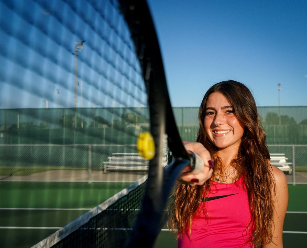 Advanced Planned Portrait Gabby Garza Port Neches-Groves High School Port Neches, TX Mike Tobias, Instructor  Planned Environmental Portrait of varsity tennis player Gabby Pacetti ('26) taken at the tennis courtsl. (Gabby Garza/NDN Press)